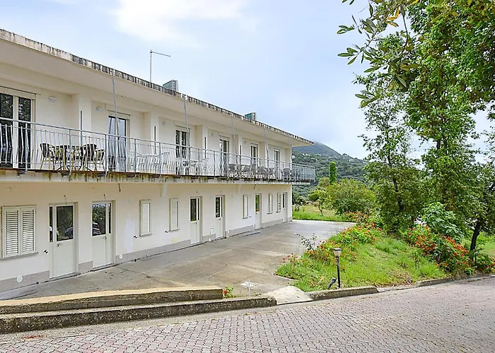 Appartement Gorgeous In With Wifi