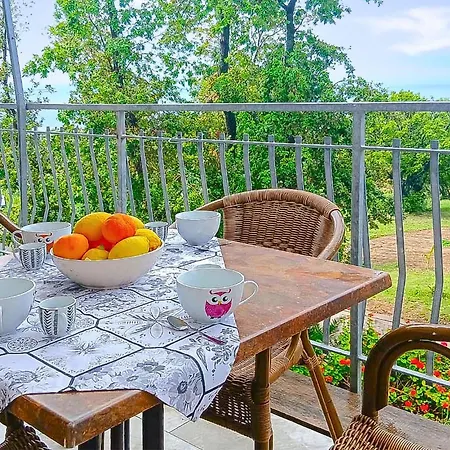 Gorgeous In With Wifi Apartment